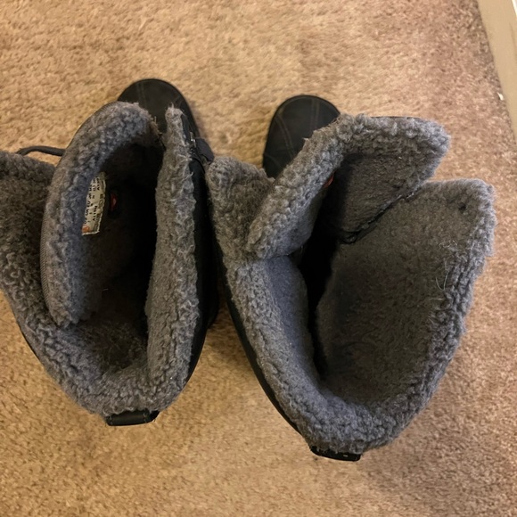 Timberland women’s snow boots - Picture 5 of 12